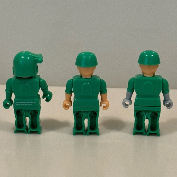 Make-It Blocks Twelve Mini Figs - Picture 5 of 13